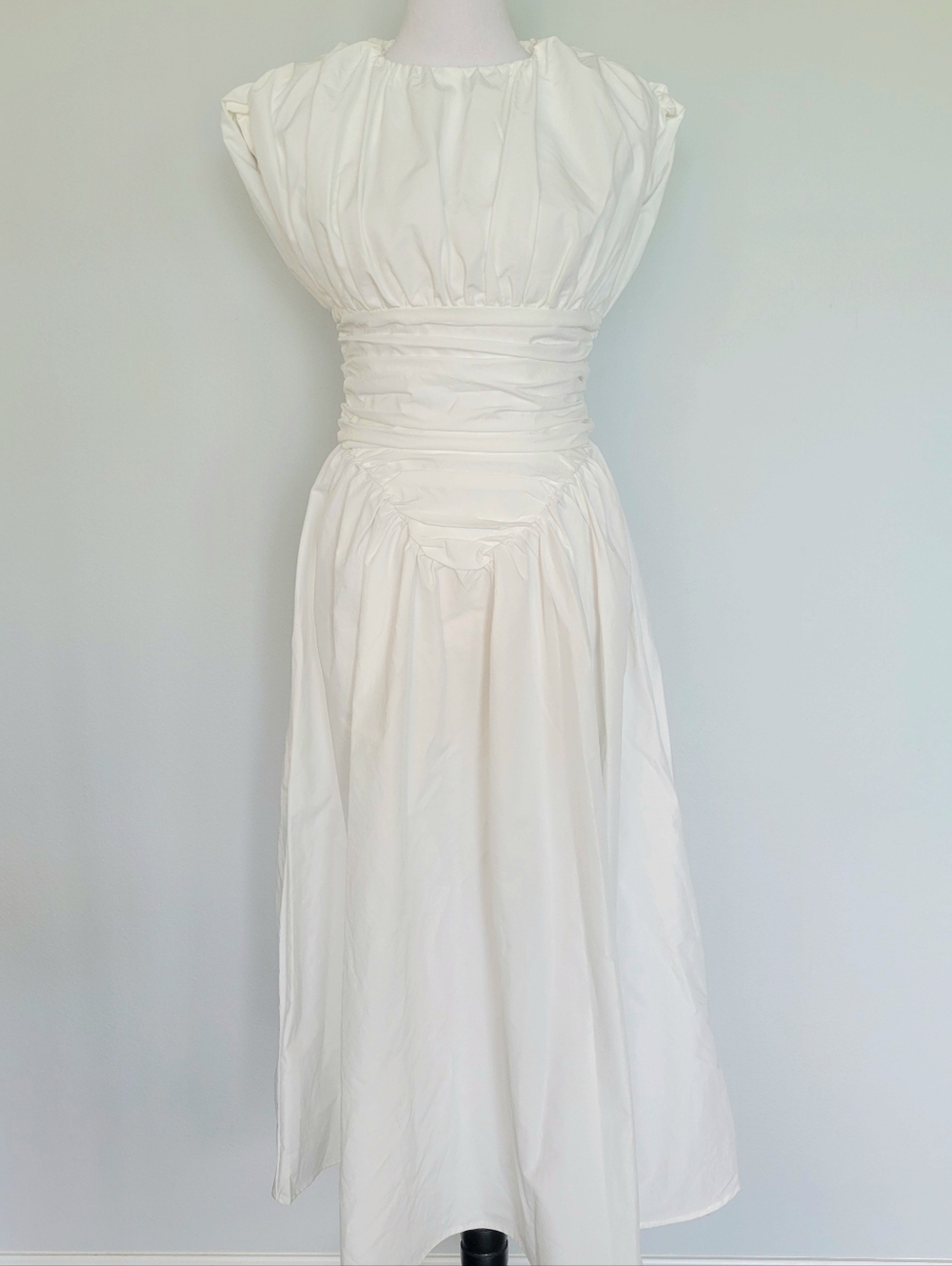 NWT MICAS White Ruched Waist Fit Flare Beach Wedding Vacation Maxi Dress S Small